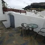 Toulipa * Lindos (Rhodes)